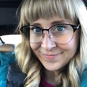 Meet your Posher, Samantha